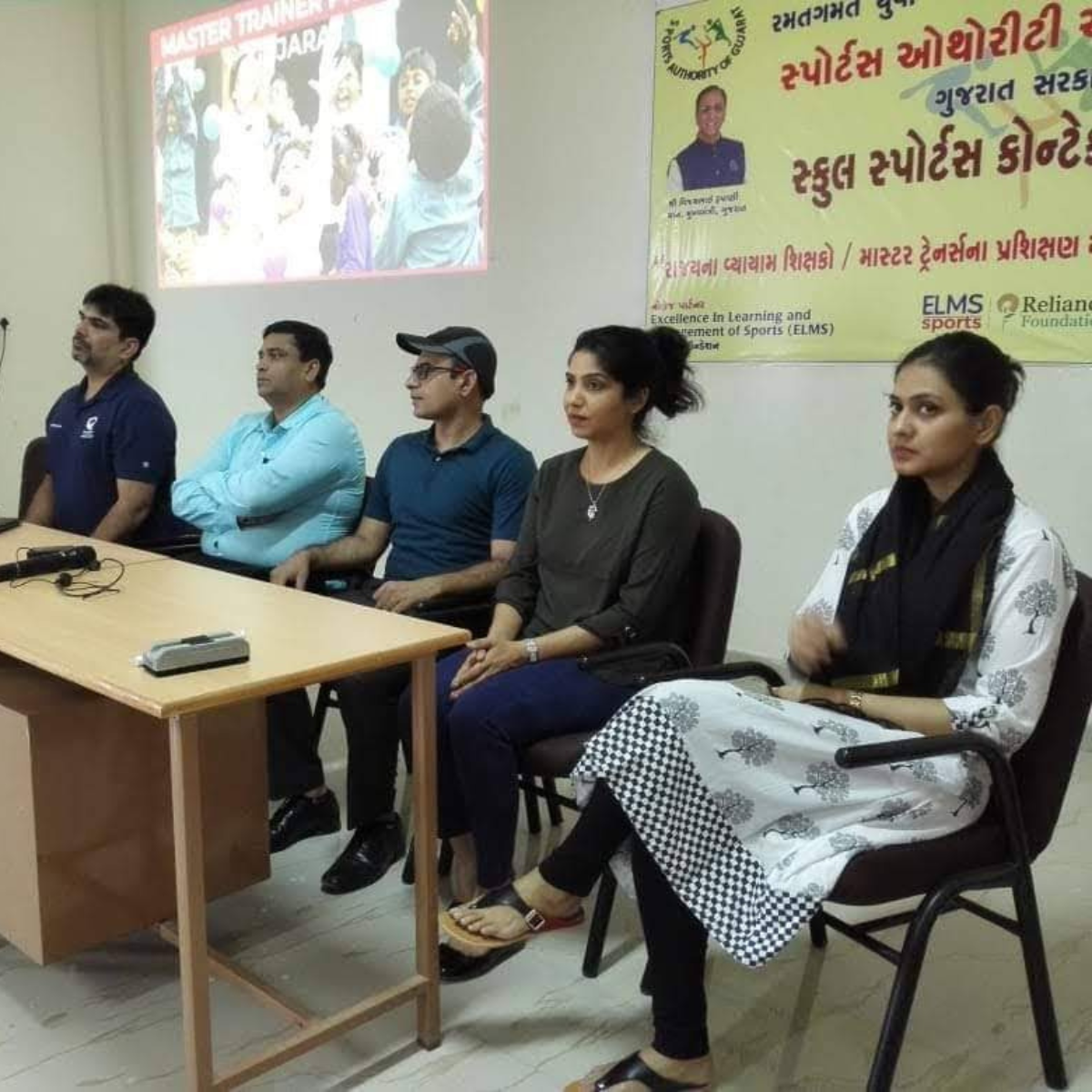 Gallery Image of Coach 3